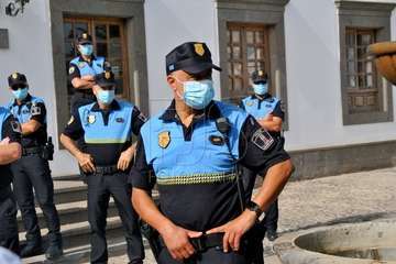 Homenaje de la Banda Municipal de Música a la Policía Local y Policía Nacional  (Foto Francisco Javier Santana)